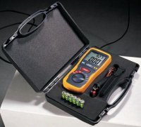 Цифровой мегаомметр CEM DT-5500