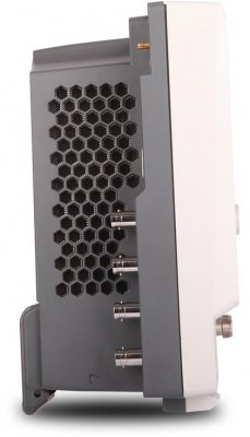 Анализатор спектра реального времени с трекинг-генератором Rigol RSA3015E-TG